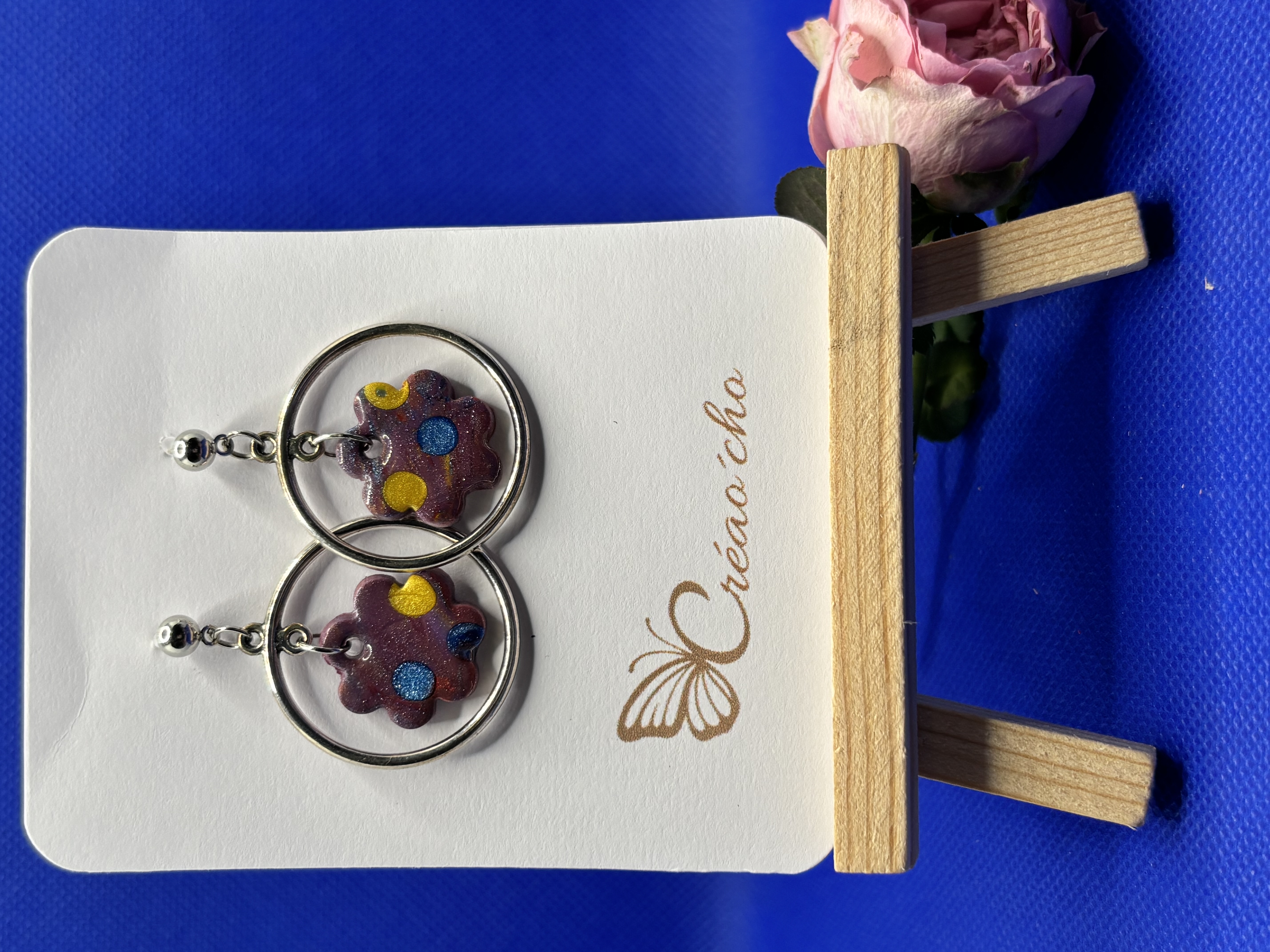 Boucle d'oreille pendante APR1