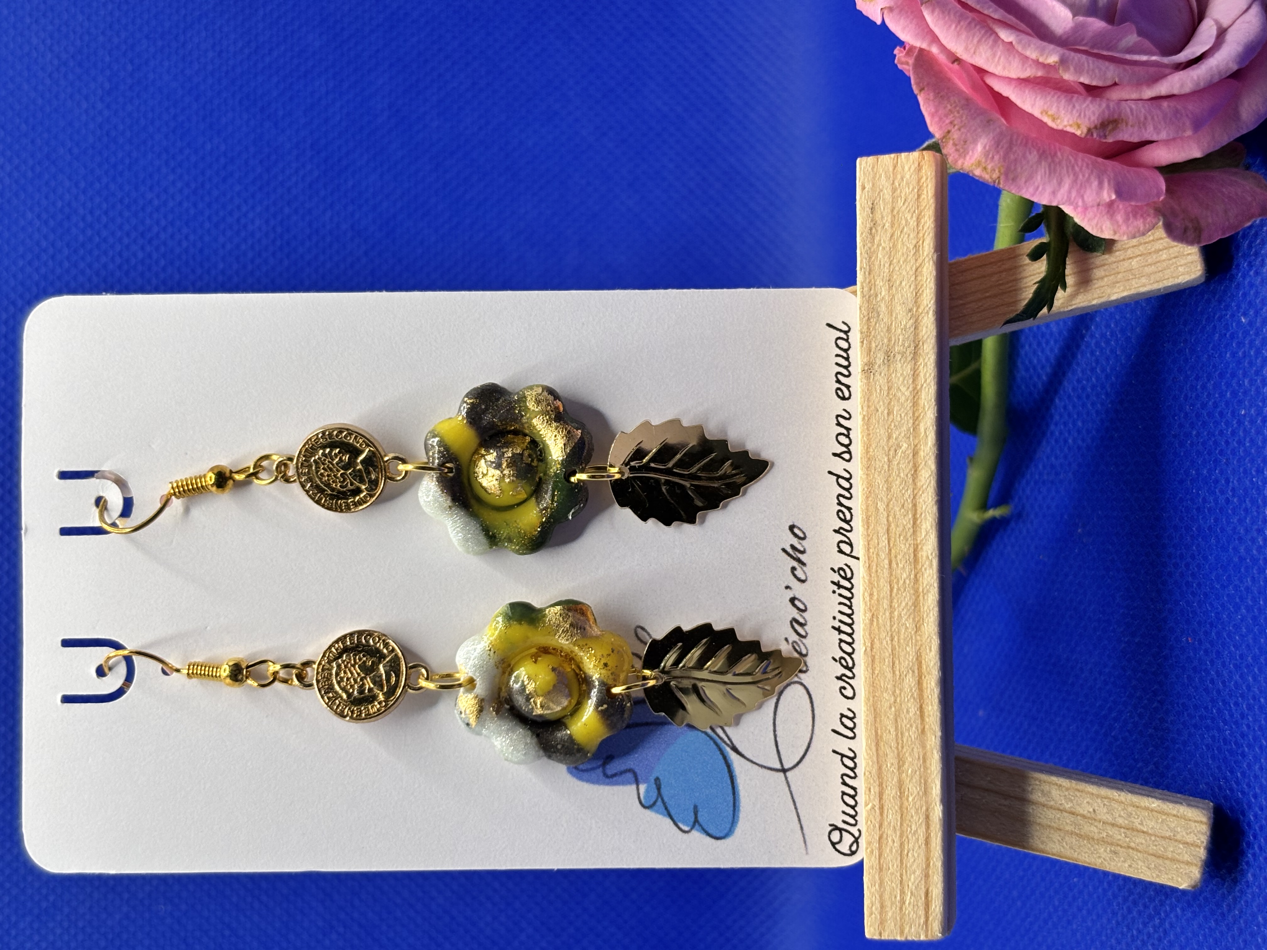 Boucles d'oreilles "Fleur" MDVO17